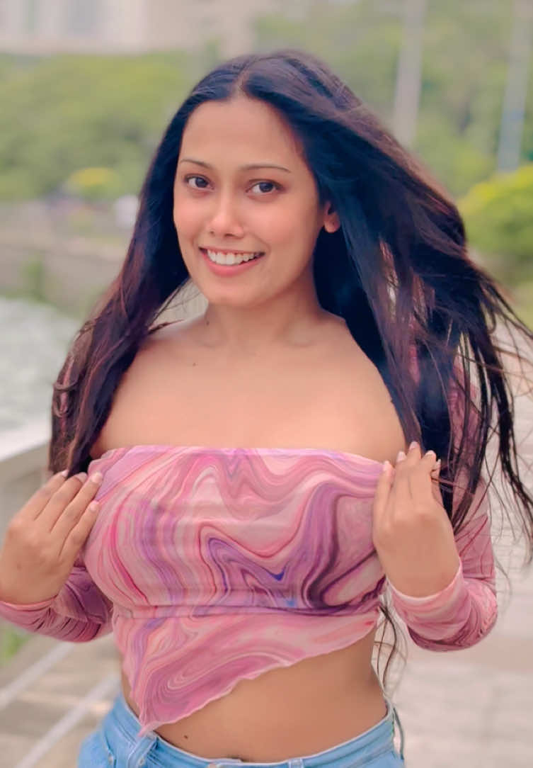 Desi girl 😍#foryou #1M #trending#fyppppppppppppppppppppppp#viral 🩷