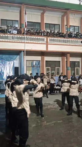 di tengah malam yang sunyi🧟‍♀️  #fyp #lkbb #xybca #paskibra #lewatbranda 