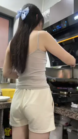 Nếu không có gì thay đổi. Thì hết hôm nay sẽ đến ngày mai.😂