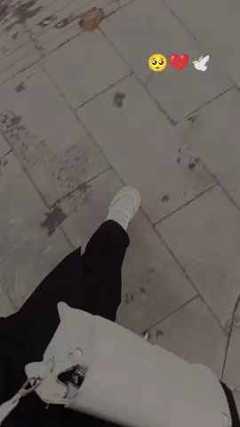 تضحكه ودوري🥀💔🎶