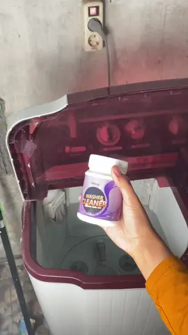 Harus banget semua kerjaan selesai. Kalo ga gitu aku gabisa tidur nyenyak 😁 mesin cuci bersih, hati pun senang. #washercleaner #pembersihnesincuci #washer #pizza #pizzalover 