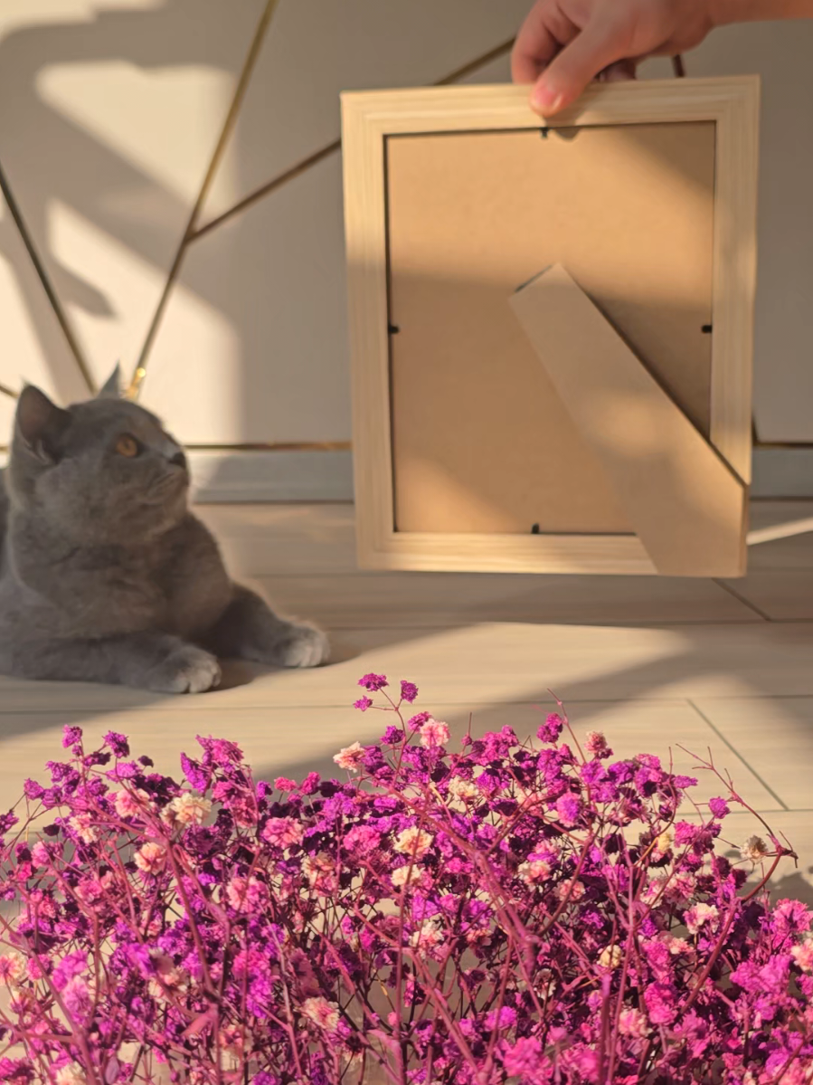 لوحات حسب الطلب من الورد المجفف 🌸 هدية بتحمل اسم اللي بتحبه وشعورك من الورد وبضل ذكرى مميزة طول العمر للطلب والاستفسار على الخاص 🌹 ✉️ #الجبسوفيل  #هدايا #ذكريات #بورصة_تركيا 