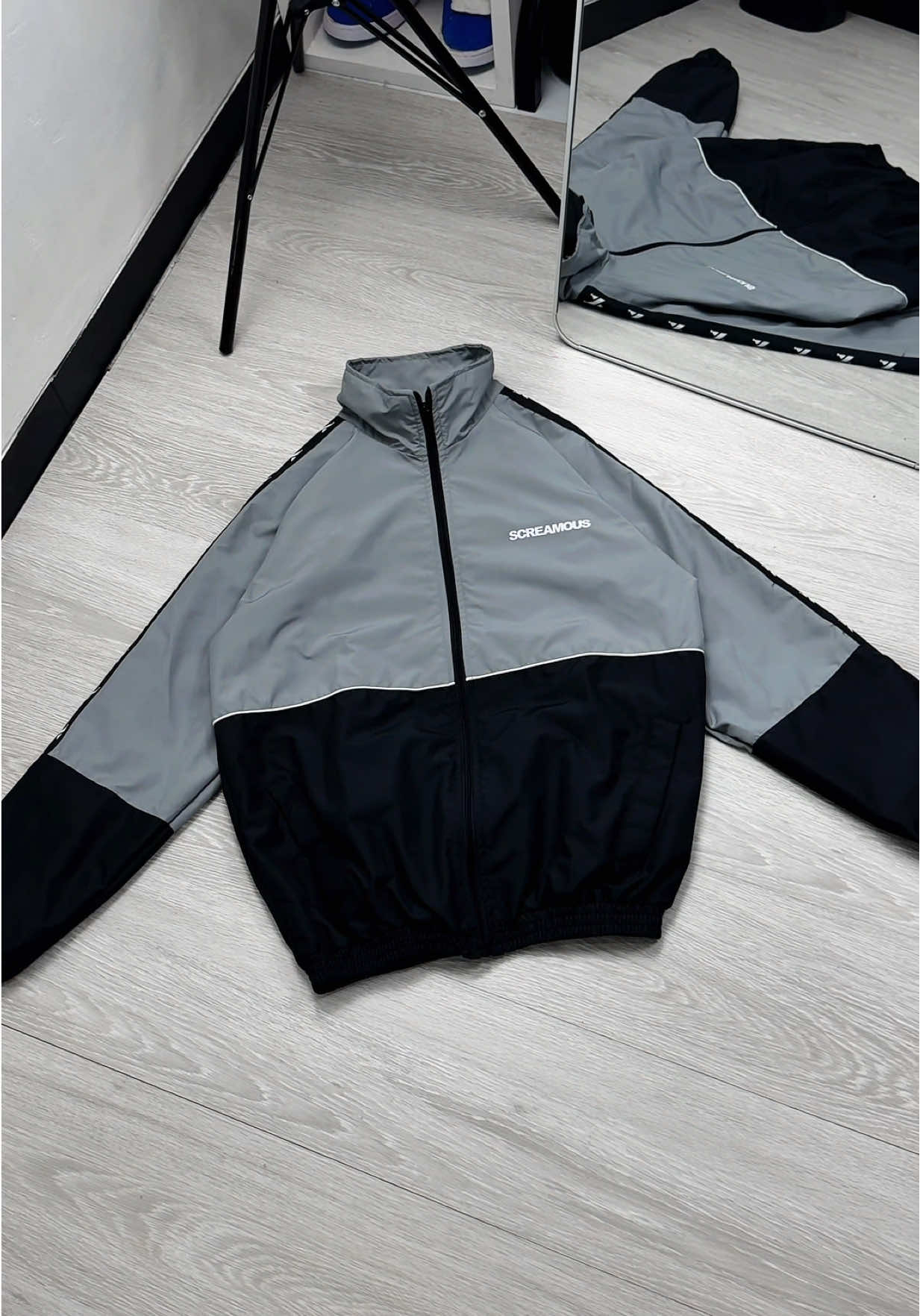 jaket screamous🔥 #jaket #jakettracktop #jaketmurah #jaketparasut 