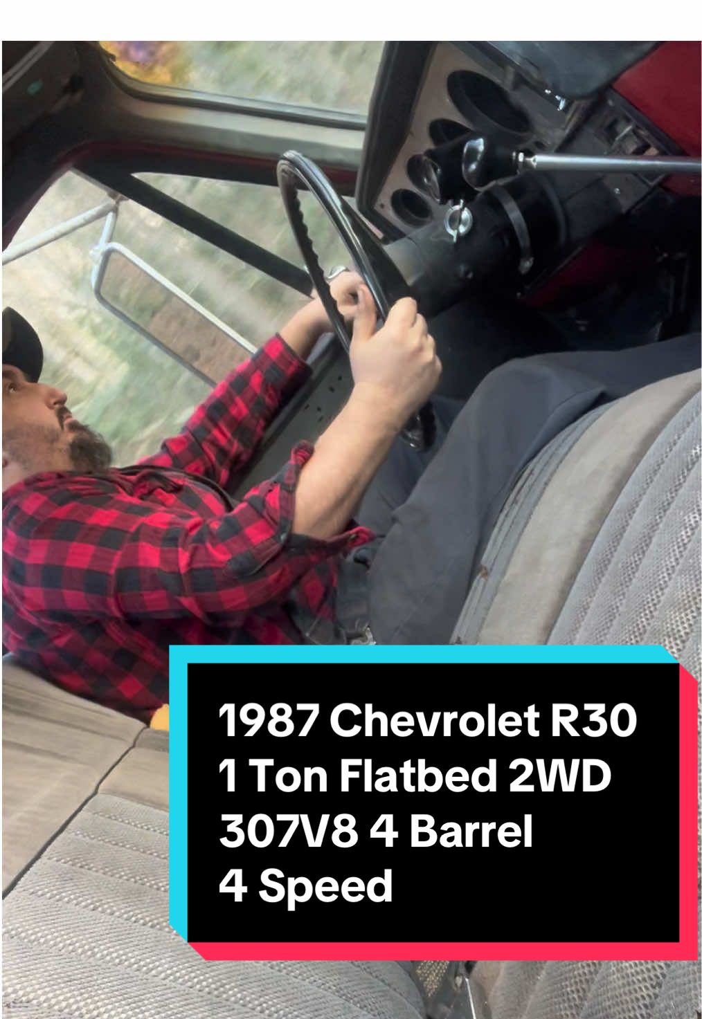 Messing around with my squarebody Chevy. It’s not a everyday driver. Just an ol farm truck #squarebodychevy #smallblockchevy #manualtransmission #4speedmanual #oldtruck 