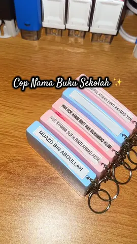 Tak sakit mata dah tgk tulisan macam cacing atas buku 😂 #copbukusekolah #copnama #byfayieeshop 