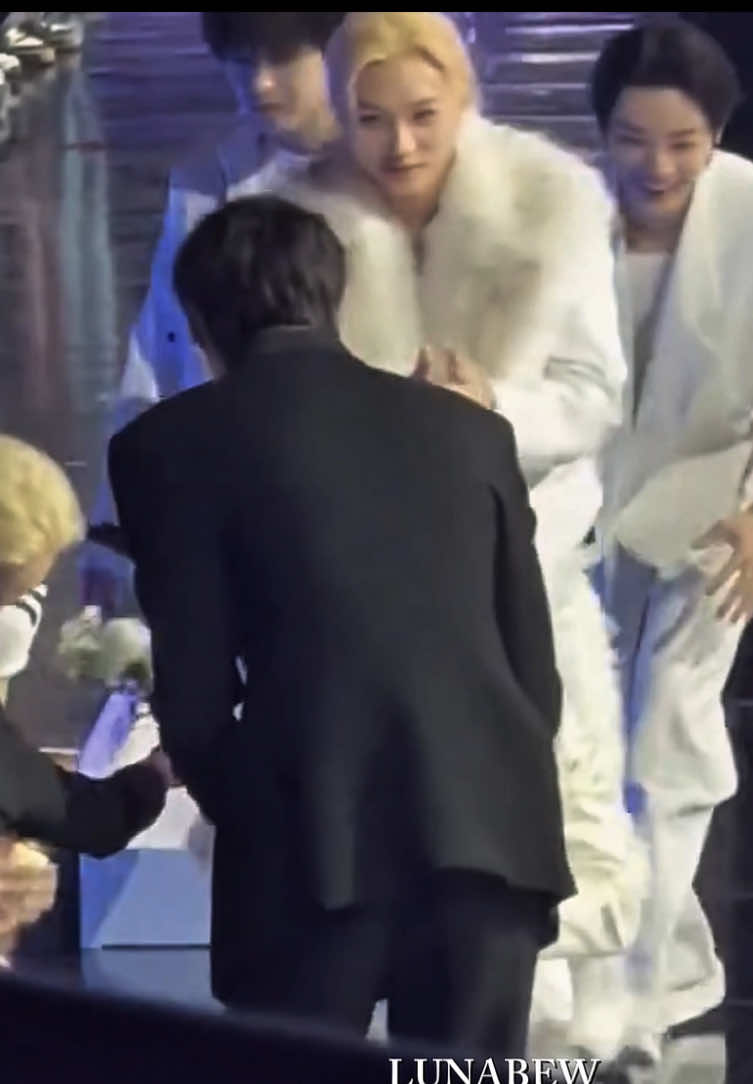 the never ending saga they are so chaotic😂 #byeonwooseok #straykids #kgma #fyp