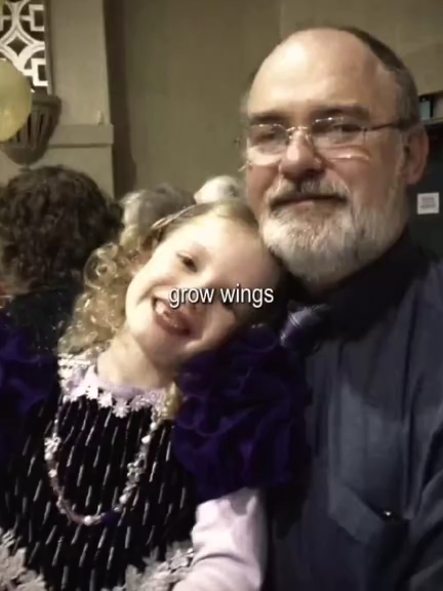 daddy's girl🫠🫠🥹 #daddysgirl #girlchild #letdown #radiohead #onedayiamgonnagrowwings 