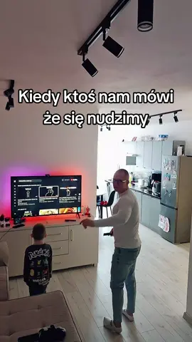 Fajna zabawa😁  #dlaciebie #pozytywnytata #dc #wekendvibes #tataisyn 