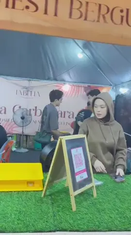 yeah dapat jumpa@safwanzed @mad_khann @bellestrell0 #fyp #foryou #mitcmelaka #food 