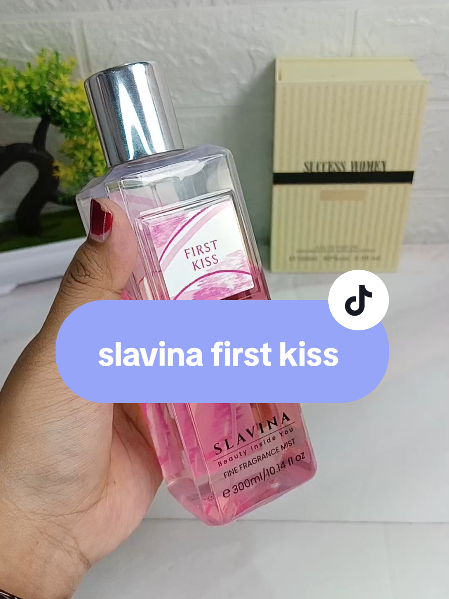 Slavina First kiss 🩷 manis seger powdery 😍 cocok buat sehari-hari #slavina #cerahlevelsultan #bodymist #selfcarewithslavina 