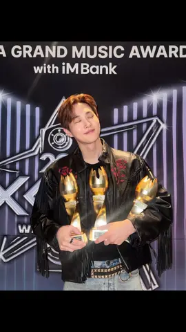 His reaction when he got winning 