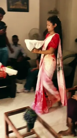 ආසාවෙන් බලන් හිටපු දවසක් ✨💐 • ජීවිතේ හැම ගැහැණු ළමයෙකුට ලැබෙන්න ඕන විදින්න ආස හිතෙන ආදරයක්...🫀🫂 @rangika_akalanka 🥹  #capcut #shahi_sewmi #sha_girl #mira #Love 