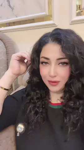 مفيش رجال بينخطف ولا في ست تعرف تخطف رجال خلينا متفقين#مني _السعيد#مفيش #رجال #بيتخطف#ولا ست تخطف رجال