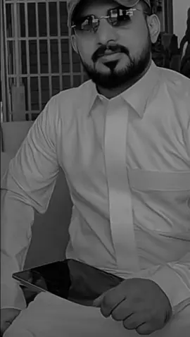 وانا العزيز ما هان انكساري🔥👌🏼.  #عبدالله_ال_مخلص_ياخدني_شوق  #عبدالله_ال_مخلص_موج_الملياري  #ياخدني_شوق_جديده_ابداعع🔥.  #عبدالله_ال_مخلص_موج_الملياري 