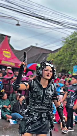 awas di dor mbak e rek🤣🔥🤩 #pesonagondanglegi #viralfyp #fyp #karnavalsoundsystem #malang24jam 