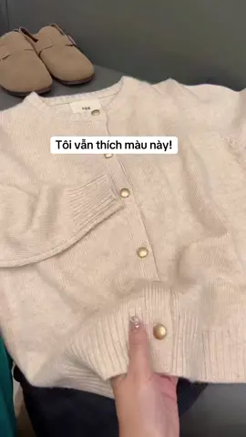 Nó rất dễ phối đồ! #aocardigan #seoullife 