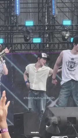 Cảm ơn vì đã gặp nhau vào mùa hè 2024 và gặp lại nhau vào mùa thu 2025 🥺 Thanh xuân thêm phần tươi đẹp vì biết đến TEMPEST 🥺 #TEMPEST #WATERBOMB 