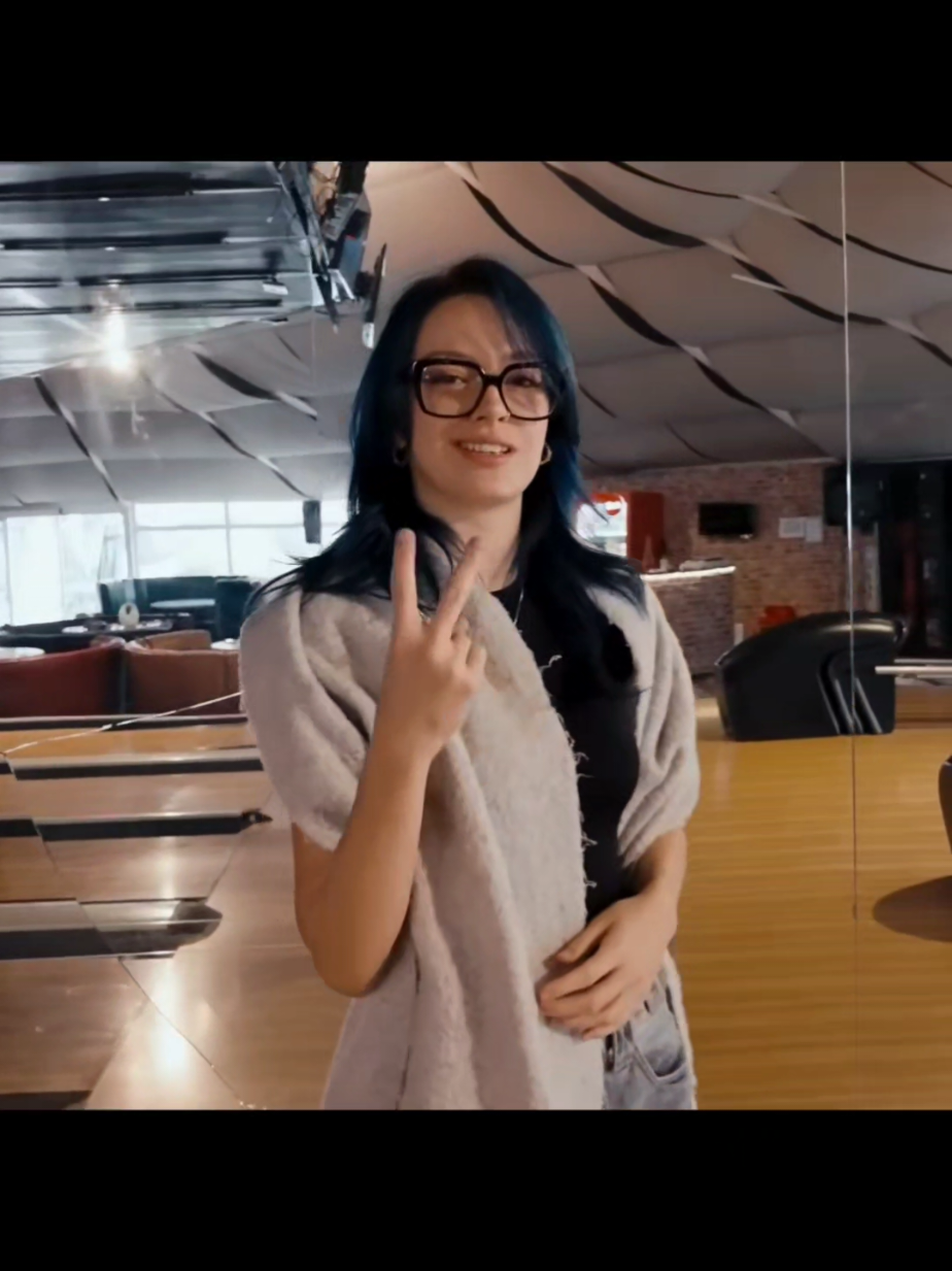 MAVI FIRTINAM #zeynepoktay #zoktay #manifestgirls #manifest #N 