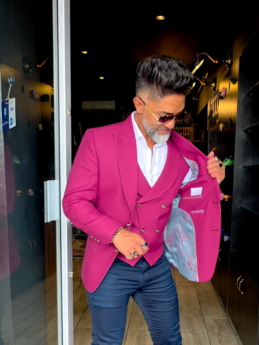 Saturday Summer vibes.... Wearing Cavalier Custom 