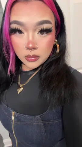 hi #fyp #foryoupage #makeup 