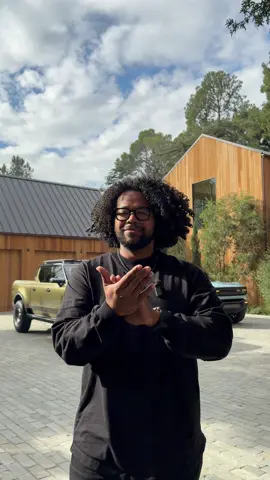 What do you think of Scout?? 🤷🏽‍♂️ • • • • • • #scout #suv #truck #offroad #foryoupage