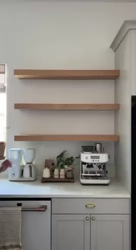 Dê uma olhada em Kit 2 Prateleiras Suporte Invisível Madeira Maciça #casa #cozinha #organizacao #shope #prateleira 