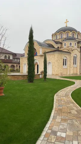 Manastir Vaskrsenja Hristova -Kac ❤️