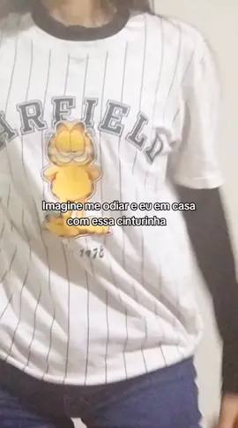 Plena com minha cinta #modafeminina #cinturapequeña #cintura #cintamodeladora #foryoupage 