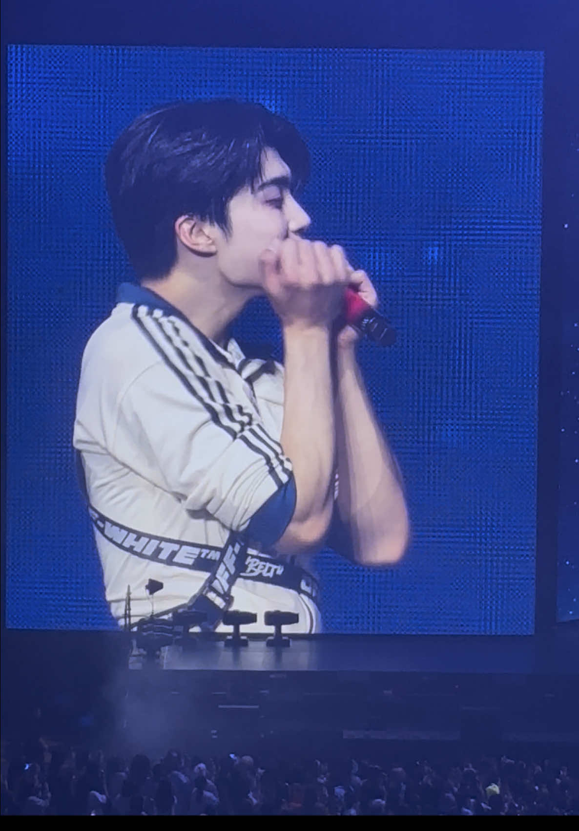 Gunwook’s just a baby 🥹🥹 난 또 외쪄 👉👈 @ZEROBASEONE #zerobaseone #zerobaseoneinsingapore #parkgunwook #박건욱 