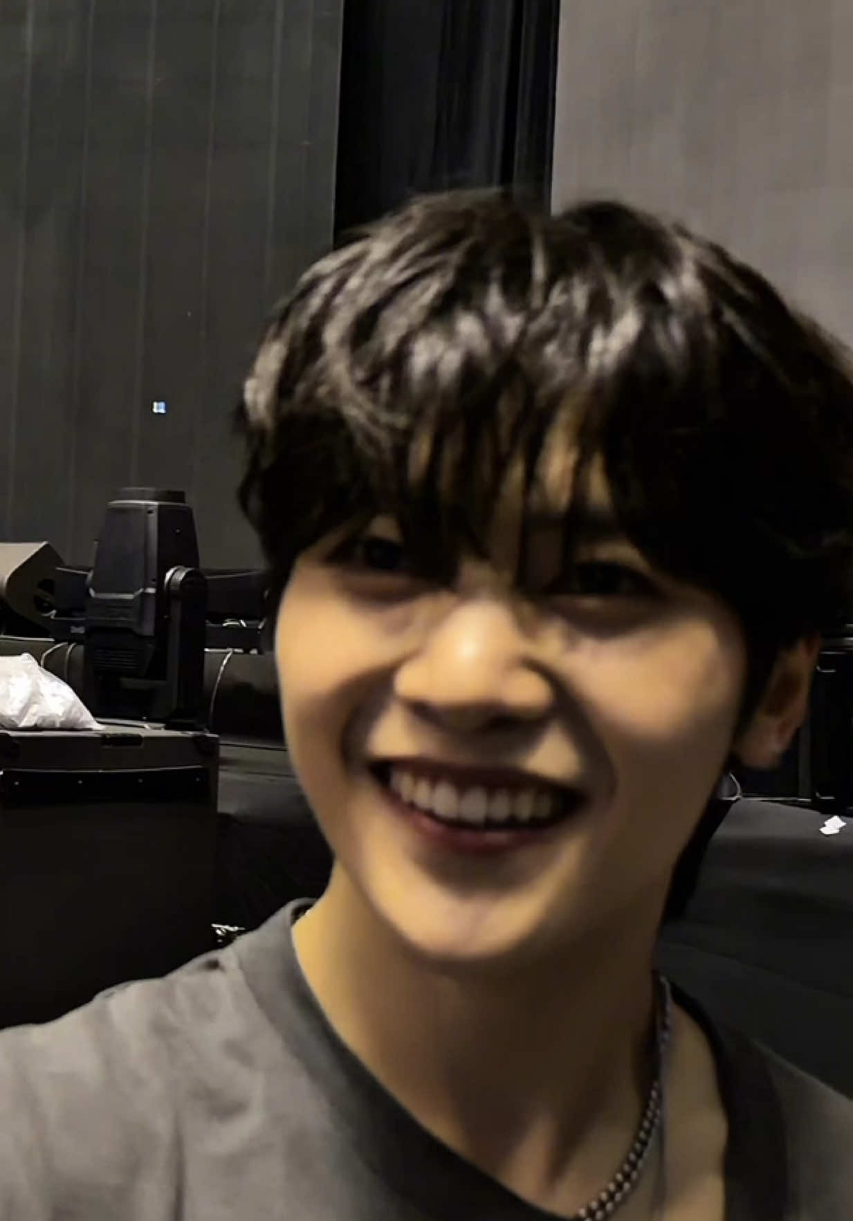 251115 SUCCESSFULLY RIZZED THE RIZZ KING Y’ALL BYEEEE 😭😭😭🖐🏻 #ZB1 #ZEROBASEONE #석매튜#SEOKMATTHEW #SENDOFF 