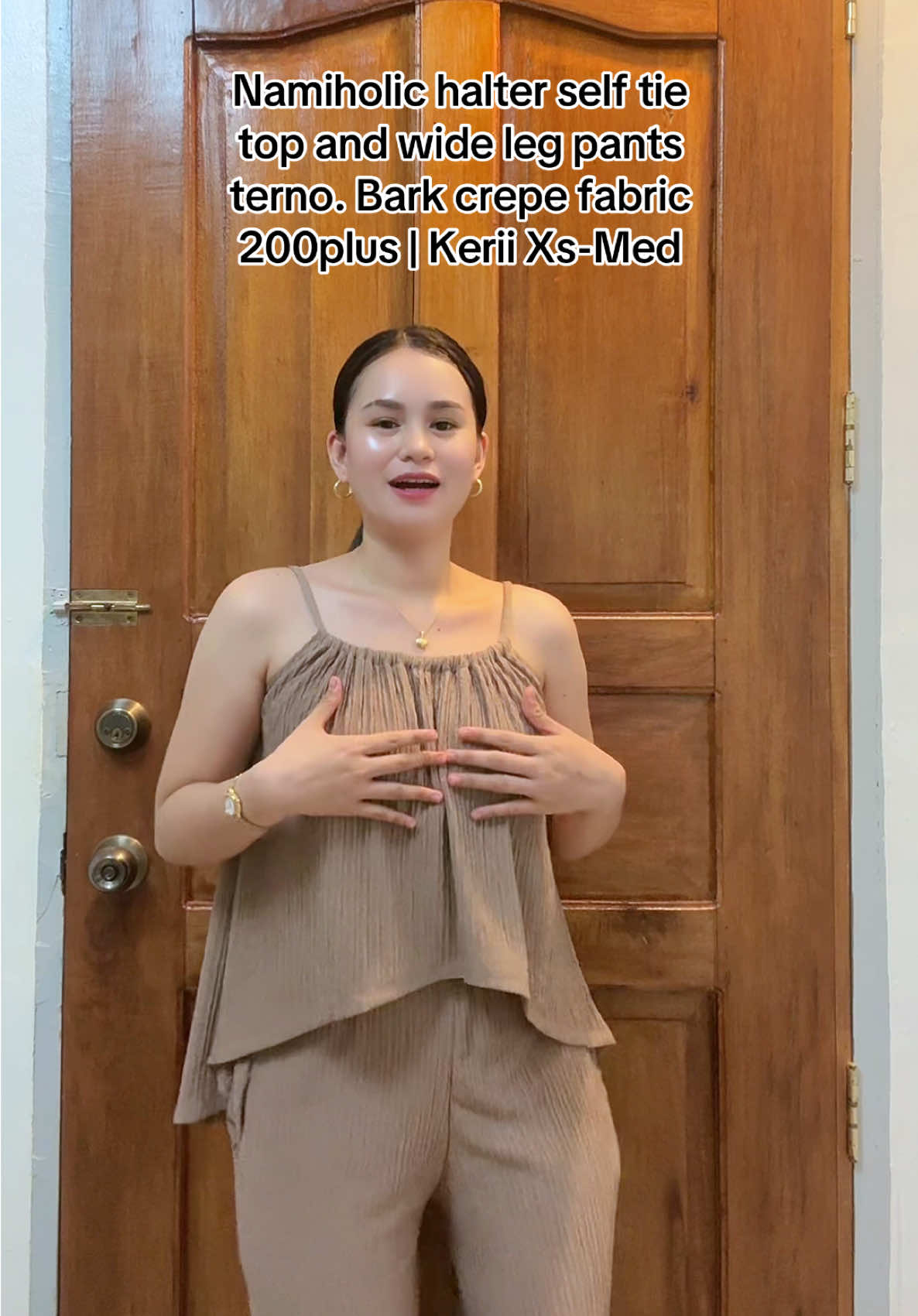 Namiholic Halter Self tie top and wide leg pants terno. @NAMIHOLIC 