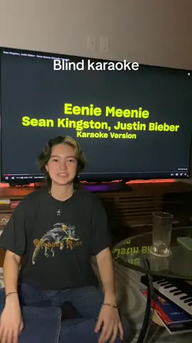 wait for it… #blindkaraoke #eeniemeenie #seankingston #justinbieber 
