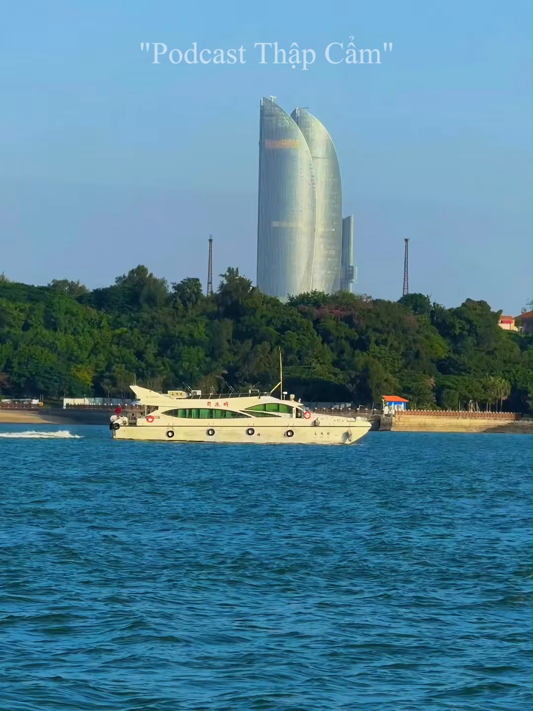 Thông điệp ngày 16 tháng 11 năm 2025. Chào buổi sáng Không phải chuyện gì cũng cần ngay lập tức tháo gỡ. Có những điều chỉ có thể giải quyết bằng thời gian, sự trưởng thành và lòng dũng cảm. Chỉ cần bạn không bỏ cuộc, thì mỗi bước đi hôm nay đều đang dẫn bạn đến ngày mọi thứ tự nhiên trở nên dễ dàng hơn. #podcastthapcam #tiengtrunganan #hoctiengtrung #videodouyin #tiktokviral #chaobuoisang #早安 #caphay