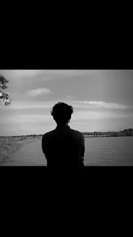 তুমি না থাকলে আমি ভেঙে পরি। আর তুমি থাকলে আমার মনে হয়-পৃথিবীর সব সুখ আমি ছুঁয়ে ফেলেছি। তুমি সত্যি-ই এক রহস্য-যে একইসাথে আমাকে হাসাতেও পারে, কাঁদাতেও পারে।🌺🙂 @🦋Israt Jahan🦋 