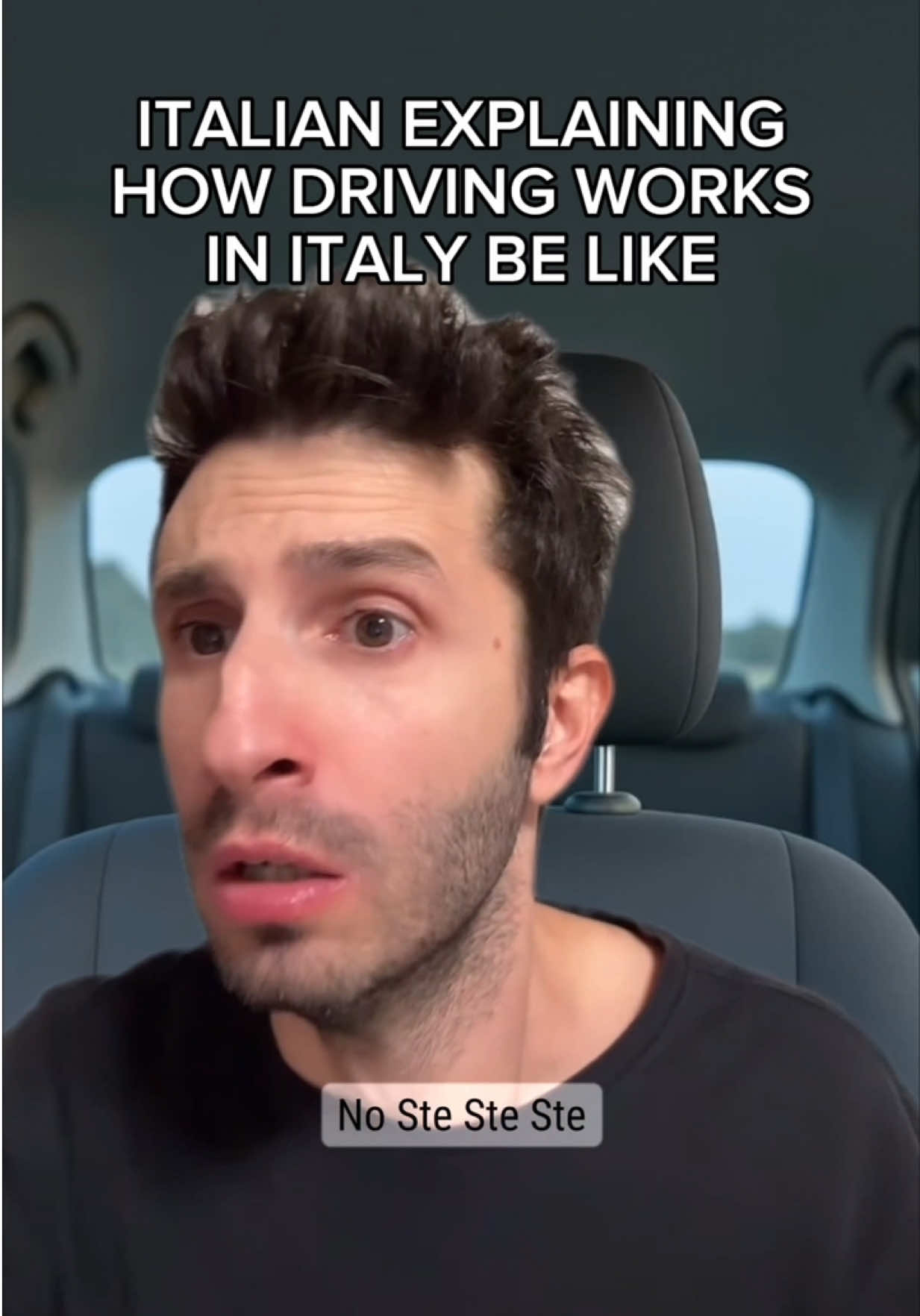 ✨ It’s fresh red ✨ #italians #tourists #comedy #stevemozzinglish #street 