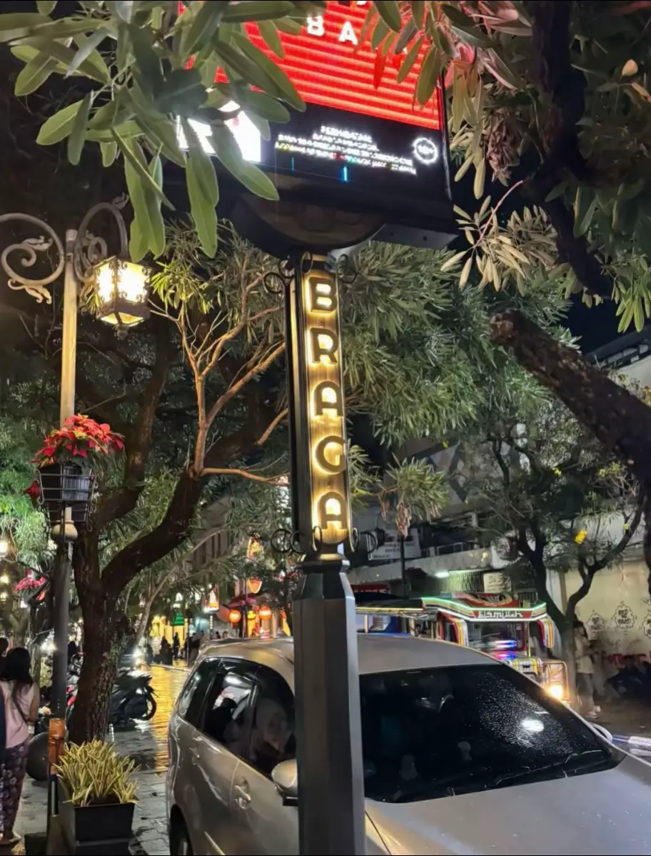 Take me back pls, secandu itu bandung 🥰🤌 #bandung #braga #bandungkotakembang #bandunghits #fyp 