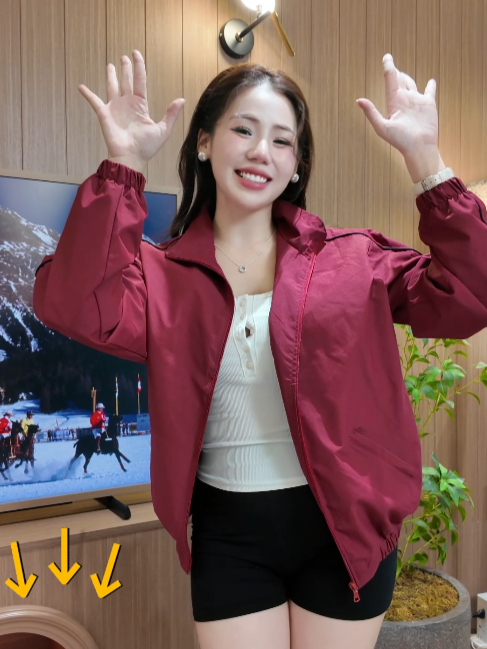 Ra đường trời lạnh này mà không có những em áo khoác gió bảo vệ là không được đâu nhaa #huongly #tiktokshop #review #aokhoacgio #aokhoacgionamnu #talioaokhoac