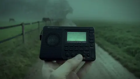 do something for your soul and replace the noise on your phone with the Hasanat Qurān Radio 🔊📻