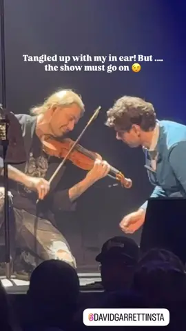 Thank you to Gabby for filming this moment. And of course Rimmert for helping!  #chicago #davidgarrett #millenniumsymphony #worldtour 
