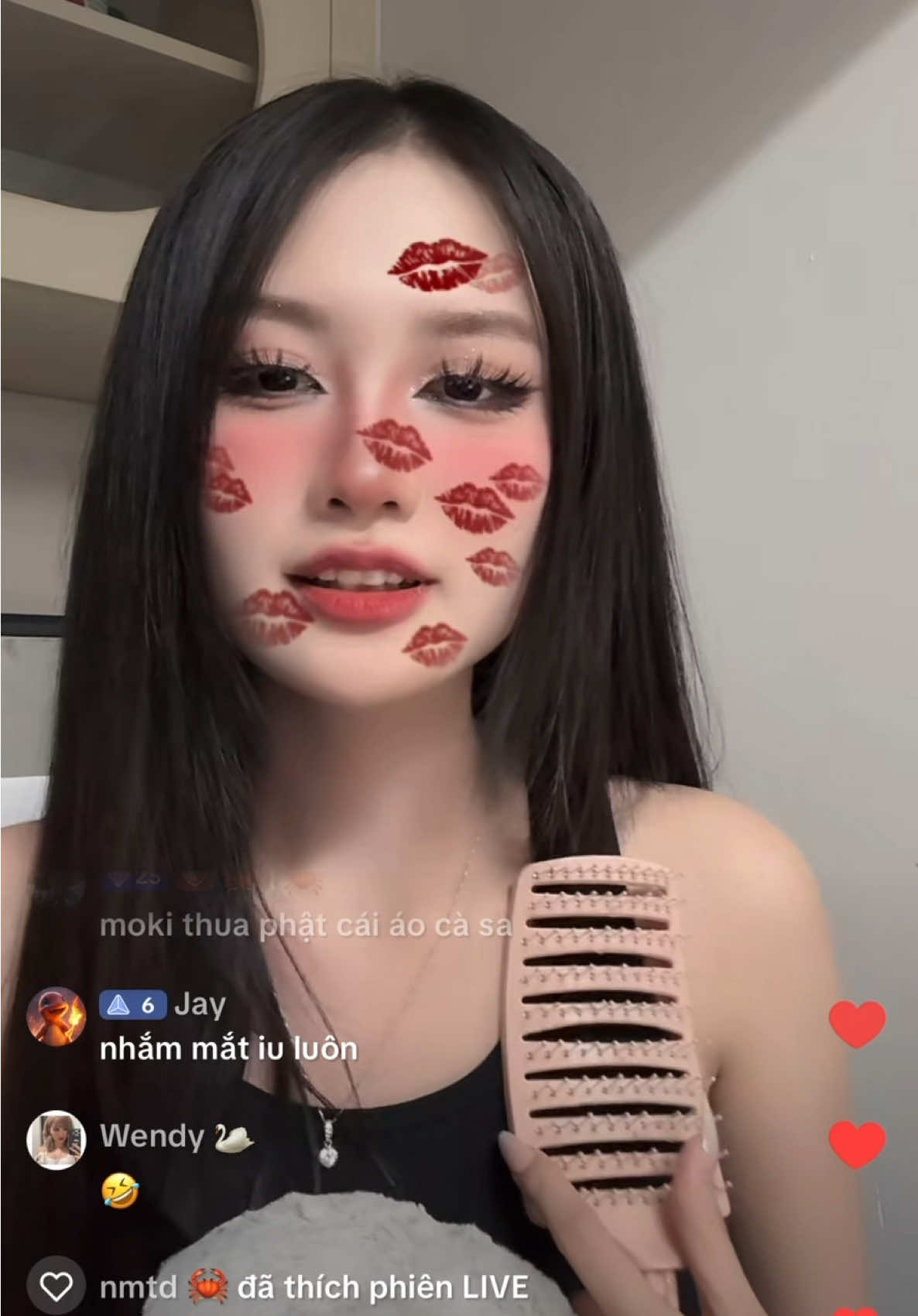 Hong biết sub gì nên up full chiếc clip Moki tâm sự tuổi hồng về chuyện yêu đương, về tình cũ,… =))) “Làm gì làm nhớ giấu kĩ, đừng để t biết là được” đơn giản vậy thôi =))) @mồ kì mố ki 🦀  #moki #mokibae🦀 #vworld19 #mokivworld019 #xuhuong 