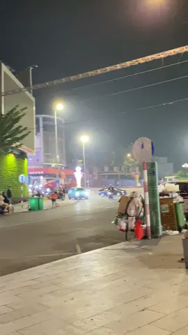 Cuối tuần mà sao vắng quá ta…à à🥹🤧#xuhuong #fyp #ngã6bìnhdương 