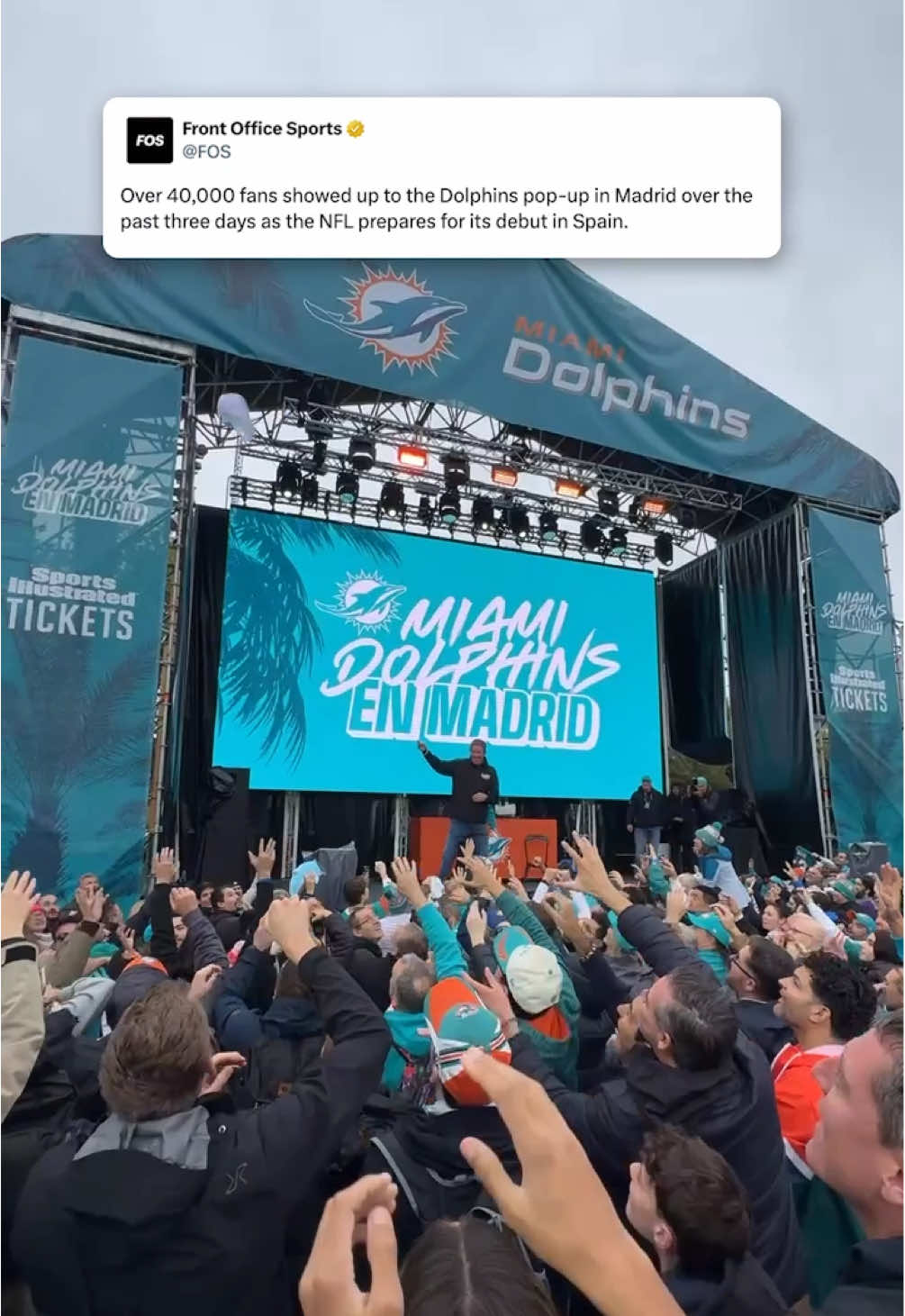 The NFL's Spain debut is off to a strong start for the @Miami Dolphins 