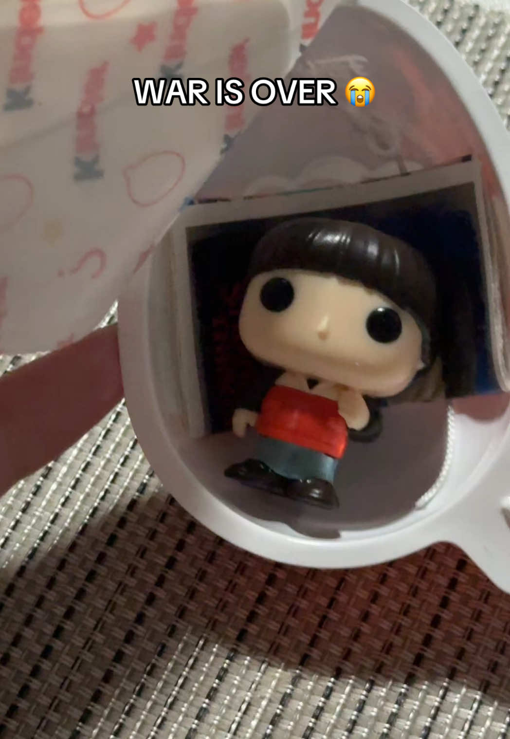 a ajuns will si in ro finally😌 G1R - 42S0, data de expirare in mai 2026 #strangerthings #kinder #will #willbyers #code #romania 