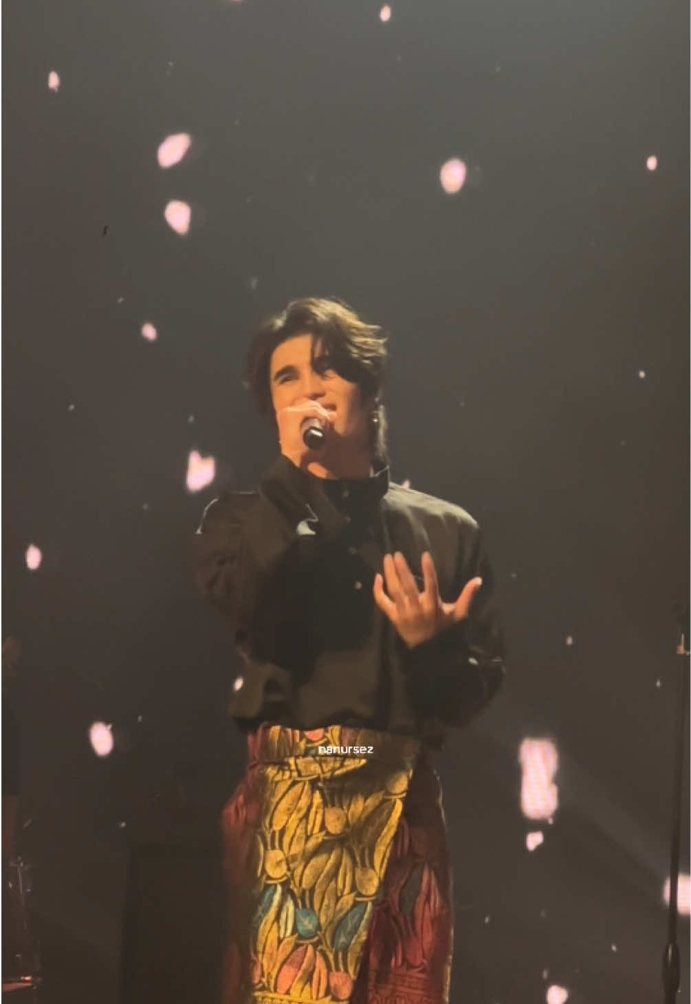 ของขวัญปีใหม่ร้องสดที่แรกก🥹 #ของขวัญปีใหม่ #jeffsaturredgiantepalbum  #JeffSaturRedGiantKualaLumpur   #JeffSaturRedGiantConcert #jeffsatur @jeffsatur 