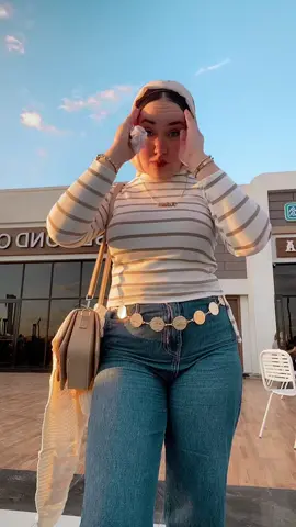 قولتلي انت مين بقى؟