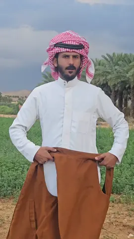 من يسولف للعرب بعيال عمه...مثل من يهدي معادنيه سلاحه.👌🦅