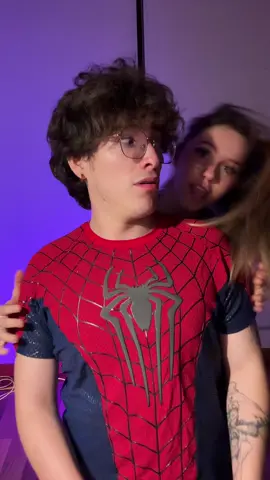 👻 #emikukis @GlogloKing 