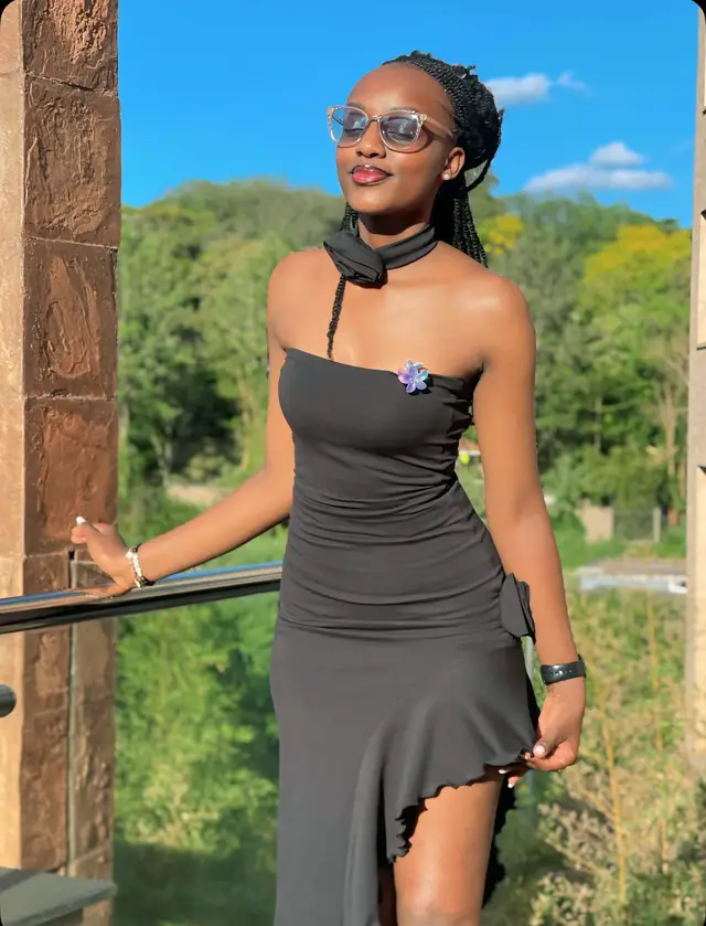 Part 12 of OOTDs Is the outfit a hit or a miss🤭😍 Pick a slide😉 Check out the third and fourth slide🤭 Black is such a cute color🖤 Location;Tribe,Jiko📍