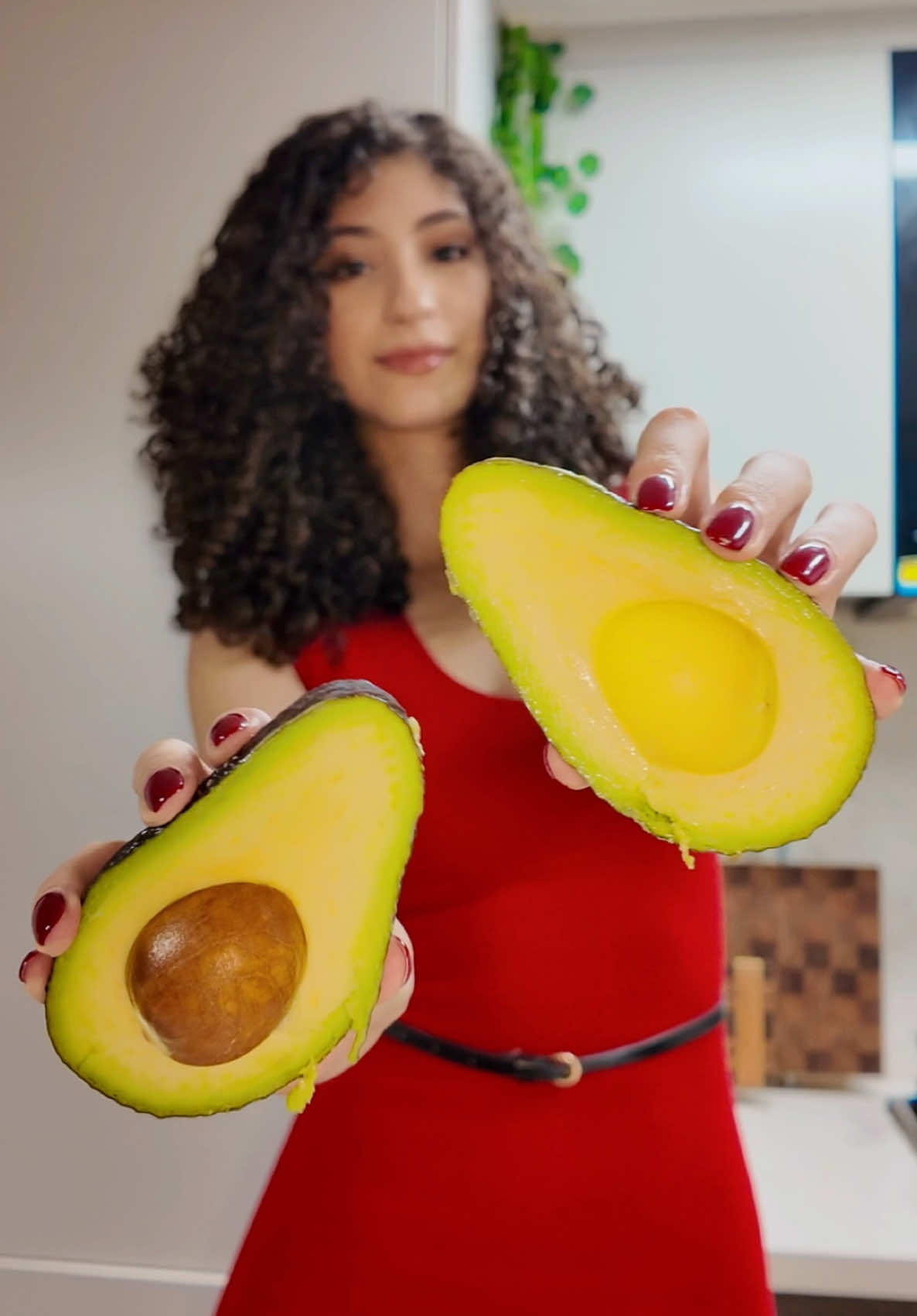 Hair rituals 🥑🍯✨ @Garnier  #garnierhair #garnieravocado #ultradoux #ultradouxavocat  #curlyhair 