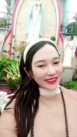 Một niệm thiện khởi, gốc sáng tự sinh, Một hơi thở tĩnh, an tròn cả gia đình. Một lời thương nói, hóa mềm bao nghiệp cũ, Một bước chân lành, đưa trăm họ về minh. #MộcAnKimlinh0000 #Trămhọcửuhuyền #Báchgiađạiđồng